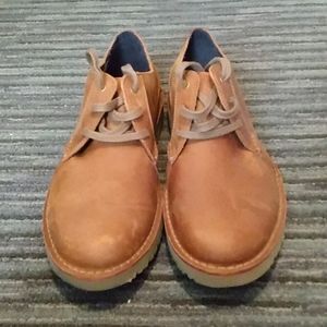 Clarks Eastford Low Dark Tan Leather Shoes Size 11 1/2 Mens